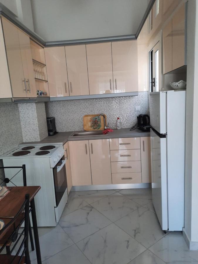 Kalamata Cosy Apartment 2 ภายนอก รูปภาพ